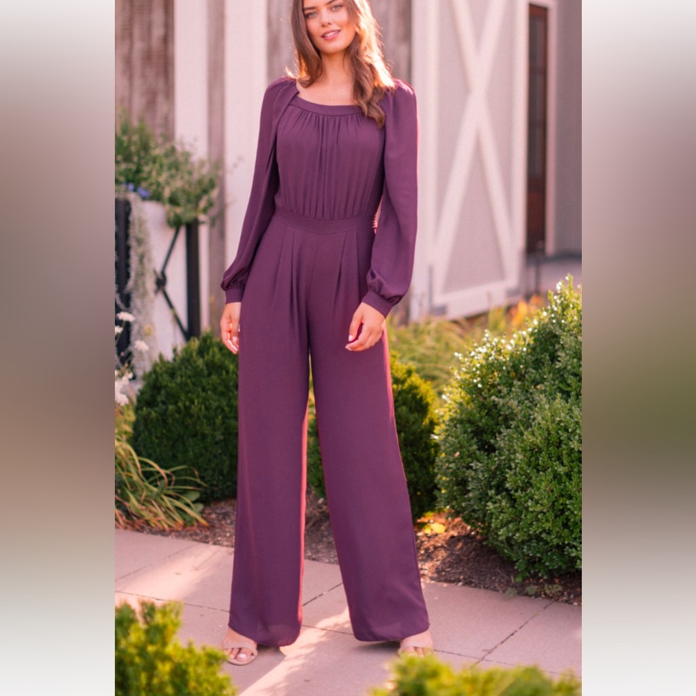 Gal Meets Glam plum purple jumpsuit Size 2 NWT